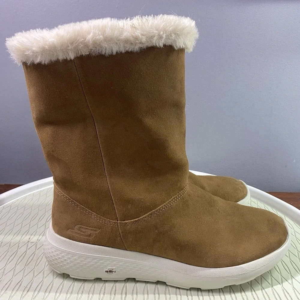 Skechers‎ Gogomat Womens Technology Brown Suede Leather Winter Boots Sz.6.5 EUC